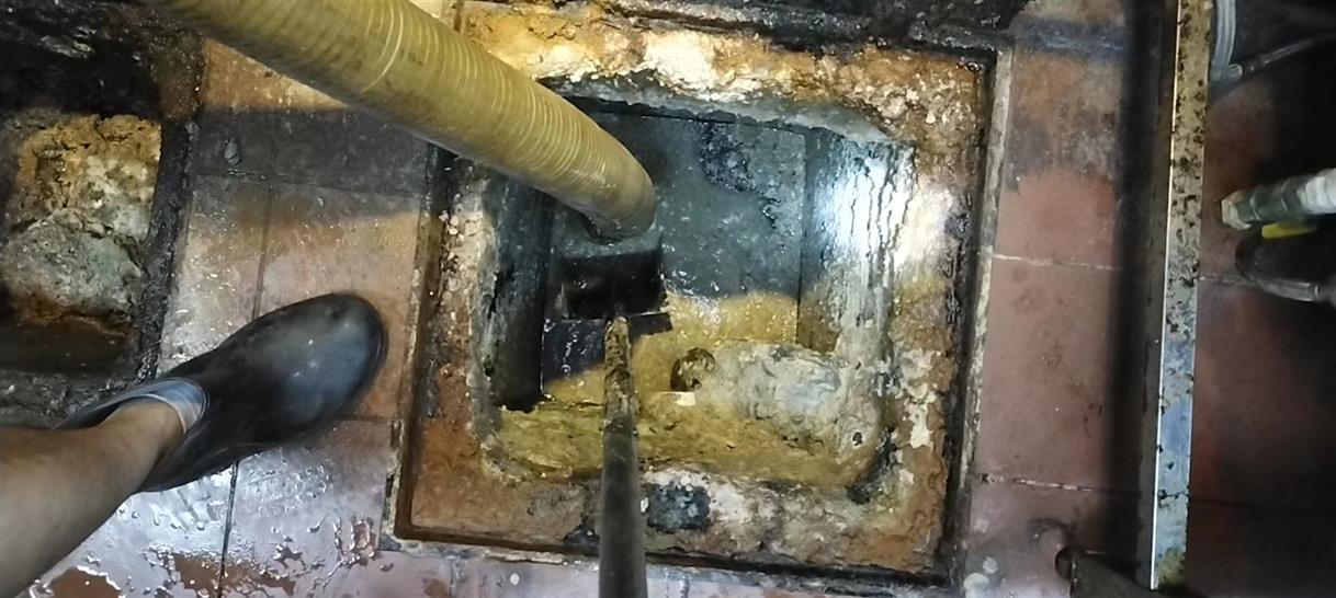 昌江污水池清理一般都有毒气，怎么预防中毒呢？